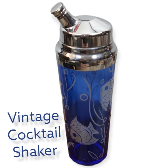 Vintage Hazel Atlas Cobalt and White Fish Cocktail Shaker - Picture 2 of 9